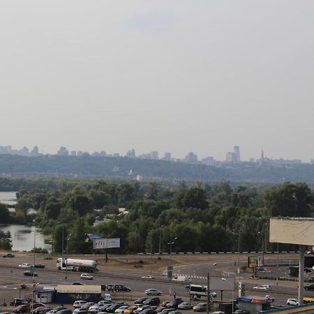 Panoramic View Lux Apartment On Metro Osokorky Kiev Exterior photo
